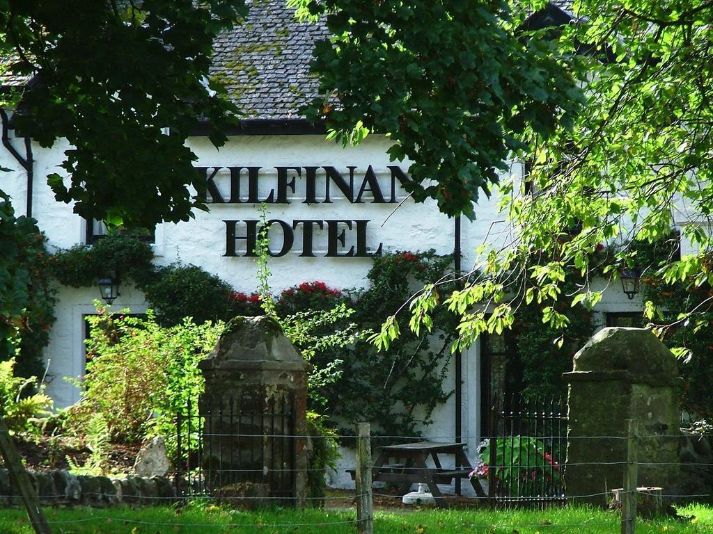 Kilfinan Hotel Extérieur photo